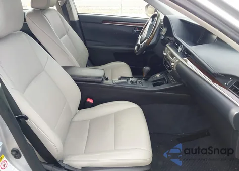 2015 Lexus Es 350 z USA, uszkodzony, nr VIN JTHBK1GG4F2159644